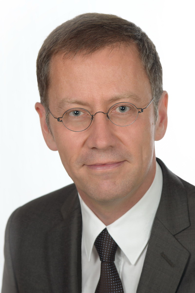 Dr. Dirk Kiesewetter Julius-Maximilians-Universität Würzburg